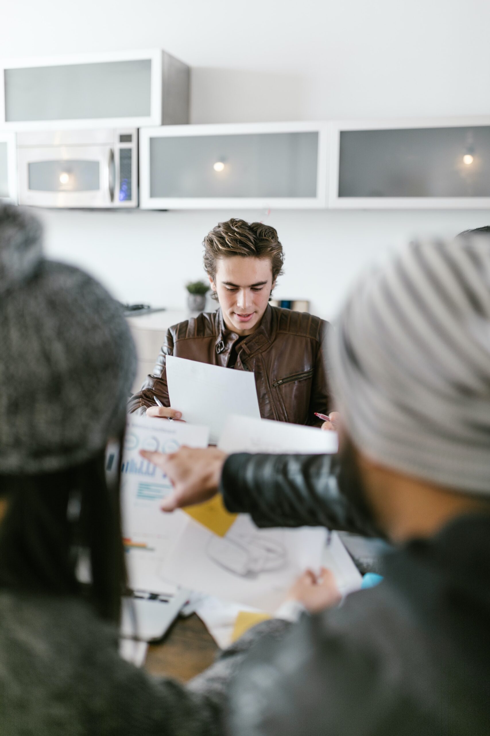 UI/UX: Guideline-Based Expert Walkthrough (GBEW)